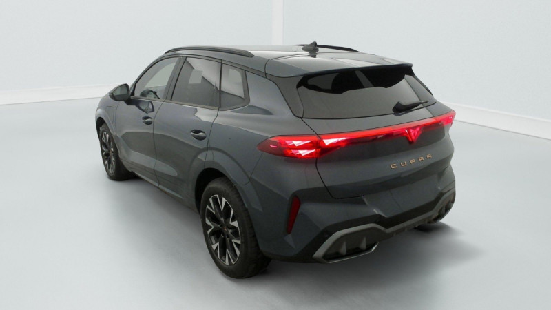 Photo 5 de l'offre de Cupra Terramar 1.5 eHybrid 204 ch DSG6 V à 41998€ chez Carlyss automobiles Vitré