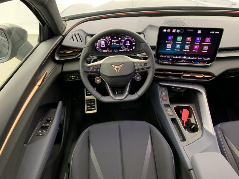 Photo 13 de l'offre de Cupra Terramar 1.5 eHybrid 204 ch DSG6 V à 40998€ chez Carlyss automobiles Vitré