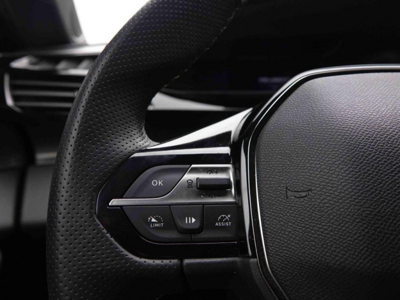 Photo 9 de l'offre de PEUGEOT 308 1.2T 130 EAT8 GT-Line à 29798€ chez Carlyss automobiles Vitré