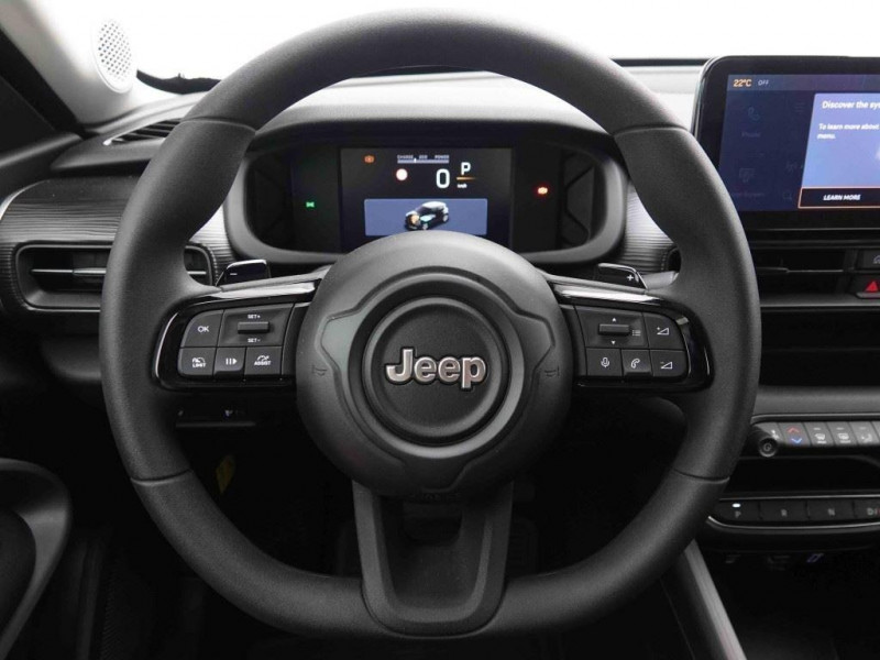 Photo 9 de l'offre de Jeep Avenger 1.2 MHEV 110 DCT6 Longitude à 26522€ chez Carlyss automobiles Vitré