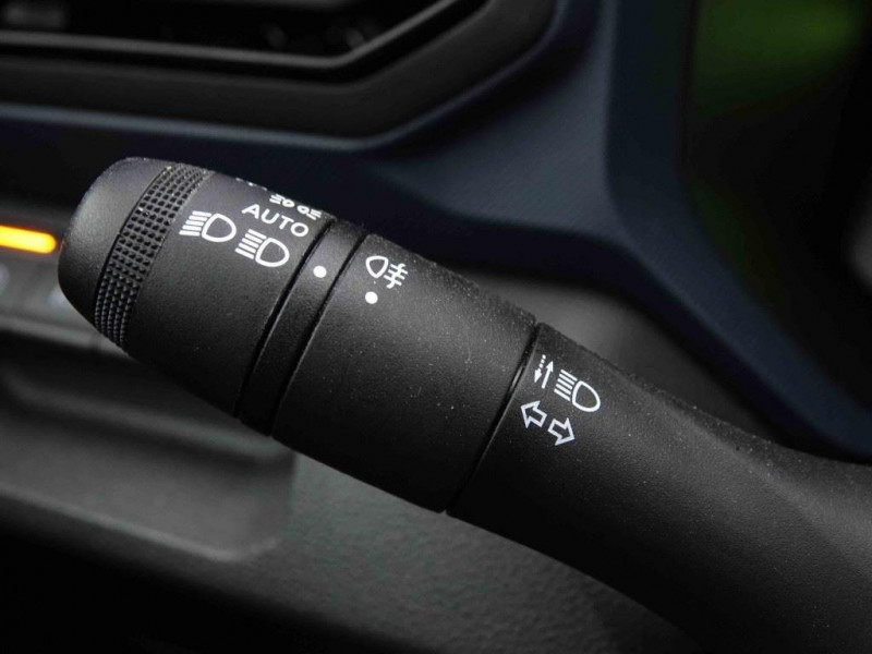 Photo 17 de l'offre de DACIA DUSTER 1.2 Mild Hybrid 130 Expression à 25198€ chez Carlyss automobiles Vitré