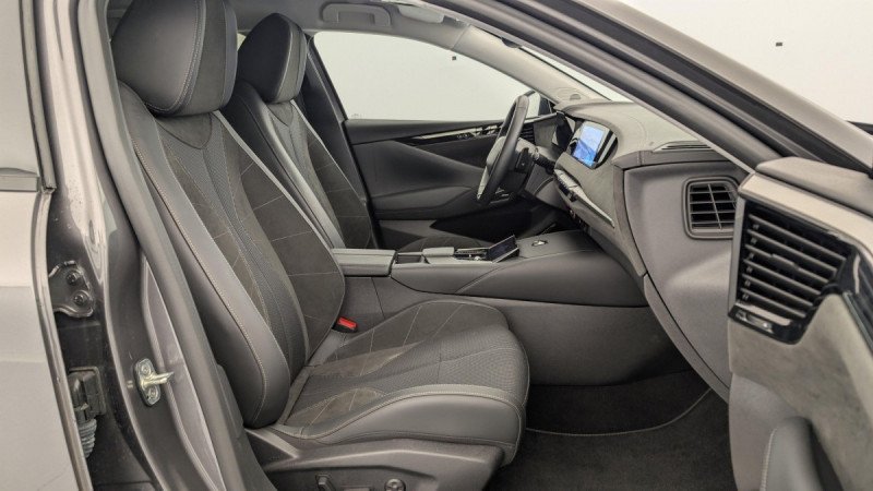 Photo 9 de l'offre de DS DS4 BlueHDi 130 EAT8 Etoile - Alcantara à 28264€ chez Carlyss automobiles Vitré