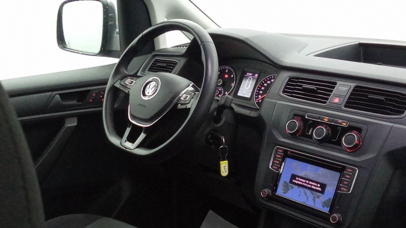 Photo 11 de l'offre de VOLKSWAGEN Caddy Van 2.0 TDI 102 DSG6 à 25617€ chez Carlyss automobiles Vitré