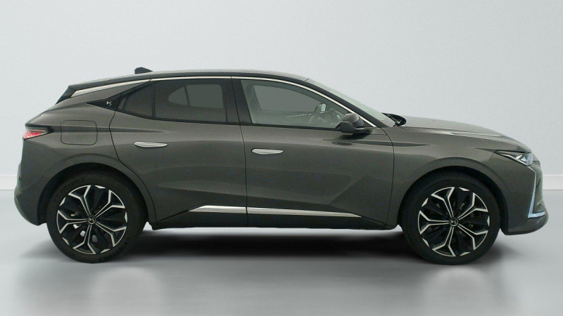 Photo 8 de l'offre de DS DS4 PureTech 130 EAT8 Rivoli à 24117€ chez Carlyss automobiles Vitré
