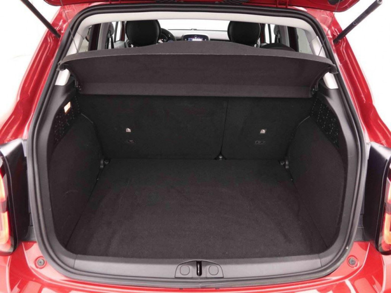 Photo 4 de l'offre de FIAT 500X 1.5 Hybrid 131 DCT Sport à 22743€ chez Carlyss automobiles Vitré