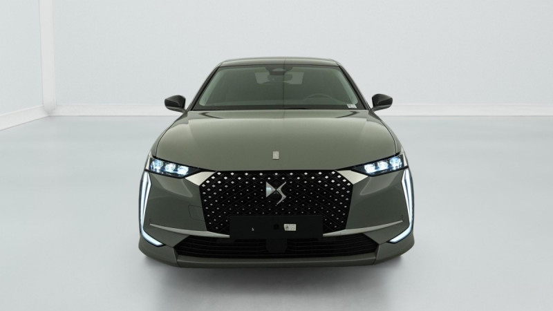 Photo 2 de l'offre de DS DS4 PureTech 130 EAT8 Rivoli à 22862€ chez Carlyss automobiles Vitré