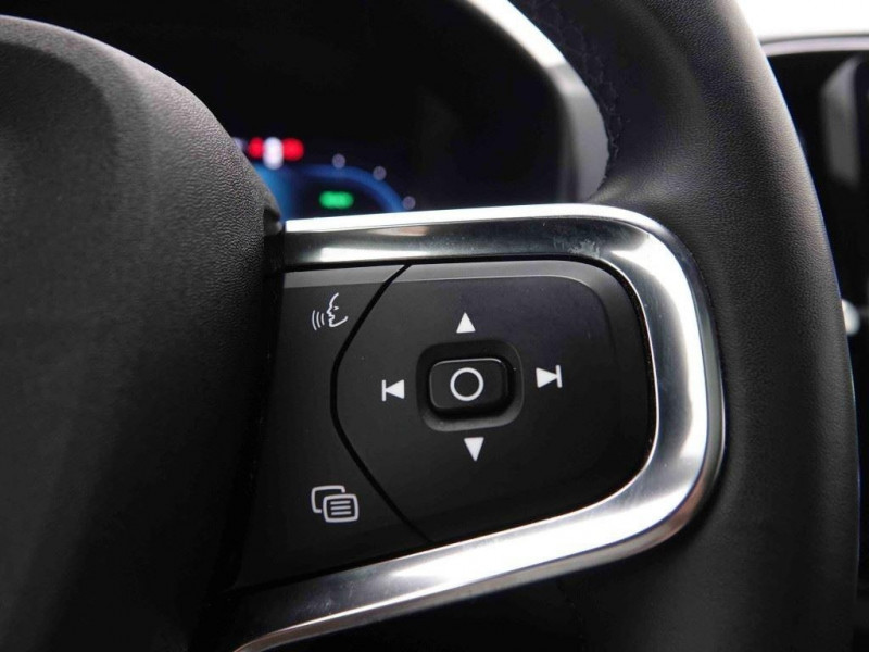 Photo 18 de l'offre de Volvo C40 Recharge 408 AWD Twin Engine Plus à 38102€ chez Carlyss automobiles Vitré
