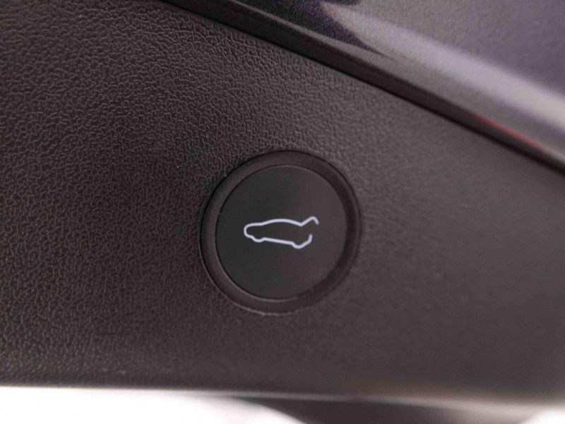 Photo 7 de l'offre de TESLA MODEL 3 476 Long Range Dual Motor AWD à 34998€ chez Carlyss automobiles Vitré