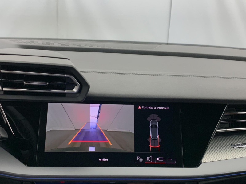 Photo 32 de l'offre de AUDI A3 SPORTBACK NOUVELLE 45 TFSI E HYBRIDE RECHARGEABLE 272 S TRONIC 6 S LINE à 45498€ chez Carlyss automobiles Vitré