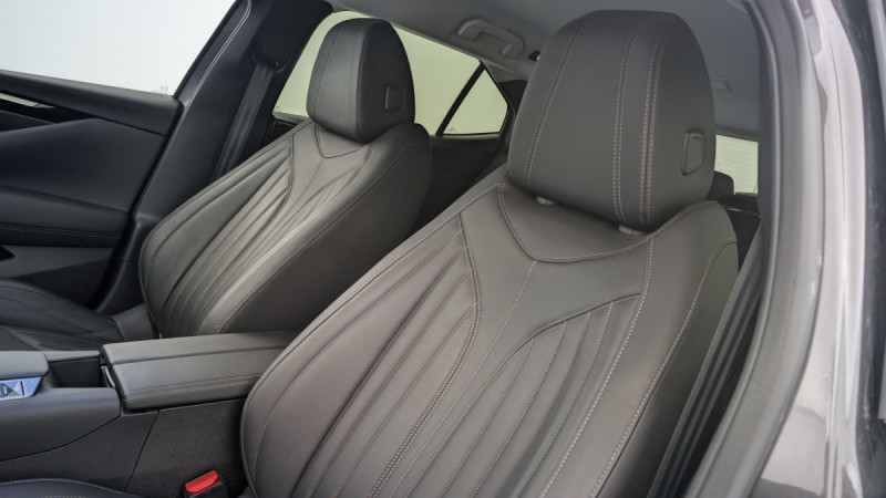 Photo 16 de l'offre de DS DS4 PureTech 130 EAT8 Rivoli à 25317€ chez Carlyss automobiles Vitré