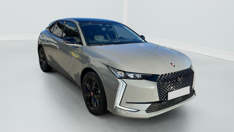 Photo 1 de l'offre de DS DS4 PureTech 130 EAT8 Performance Line+ à 21986€ chez Carlyss automobiles Vitré