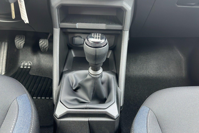 Photo 23 de l'offre de DACIA DUSTER TCe 130 4x4 Expression à 24998€ chez Carlyss automobiles Vitré