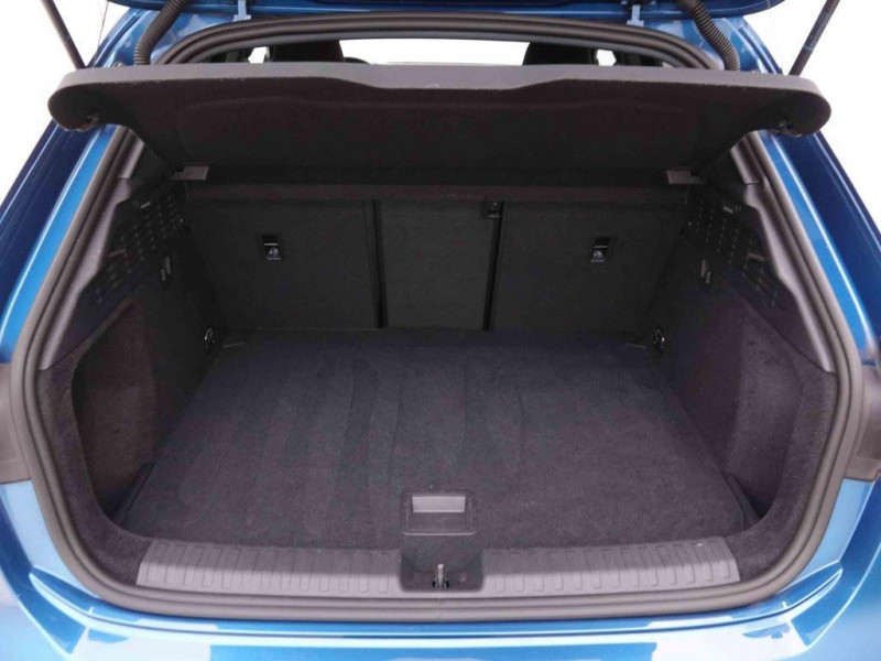 Photo 6 de l'offre de AUDI A3 35 TFSi 150 Advanced à 25202€ chez Carlyss automobiles Vitré