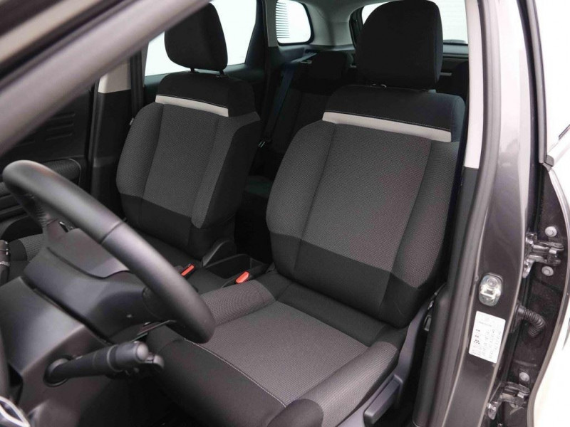 Photo 4 de l'offre de CITROEN C3 Aircross PureTech 110 S&S BVM6 Plus à 17898€ chez Carlyss automobiles Vitré