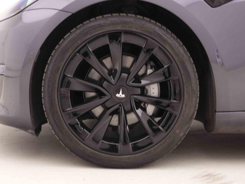 Photo 17 de l'offre de TESLA MODEL 3 476 Long Range Dual Motor AWD à 34998€ chez Carlyss automobiles Vitré