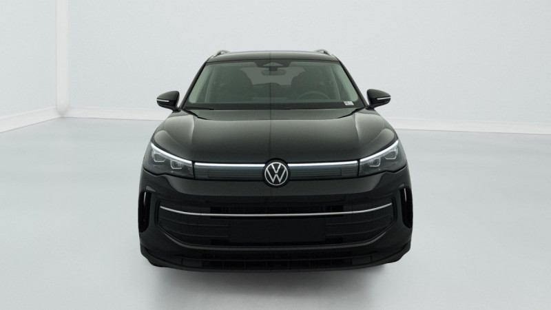 Photo 2 de l'offre de VOLKSWAGEN TIGUAN NOUVEAU 1.5 eTSI 150CV DSG7 LIFE PLUS à 37998€ chez Carlyss automobiles Vitré