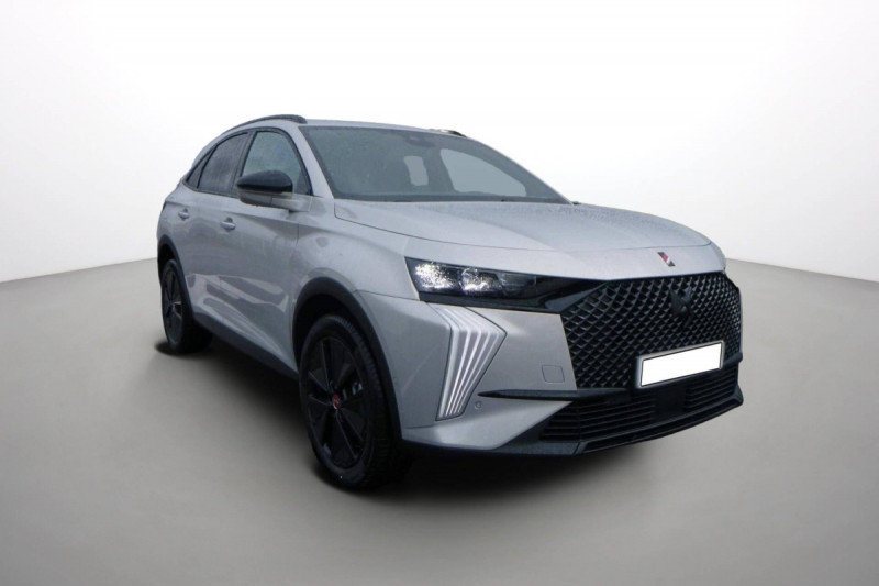 Photo 1 de l'offre de DS DS7 BlueHDi 130 EAT8 Performance Line à 34398€ chez Carlyss automobiles Vitré