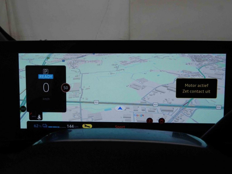 Photo 13 de l'offre de RENAULT Mégane 40 kWh E-TECH R130 Boost Charge à 24718€ chez Carlyss automobiles Vitré