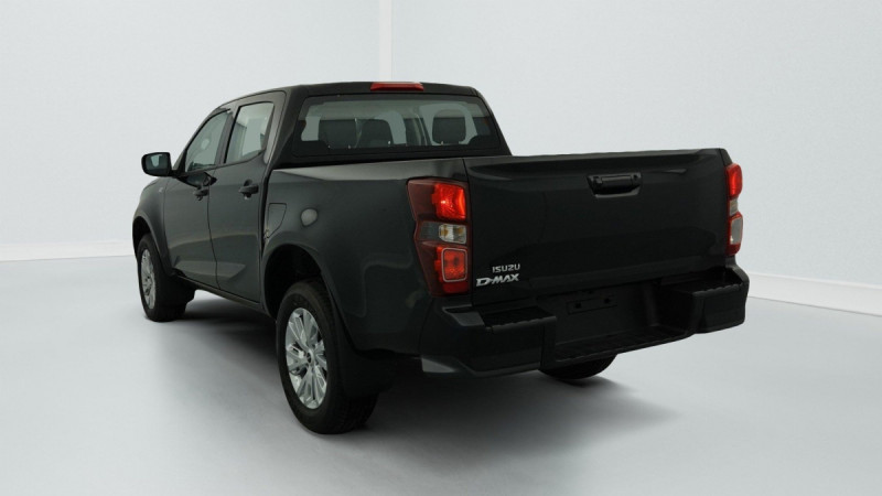 Photo 5 de l'offre de ISUZU D-MAX 1.9 4X4 CREW CAB N60 B.B +  AT 4 PLACES à 44500€ chez Carlyss automobiles Vitré