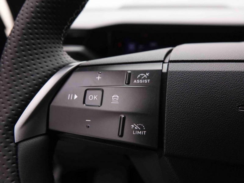 Photo 13 de l'offre de OPEL Grandland 1.2 T Hybrid 145 GS à 35898€ chez Carlyss automobiles Vitré