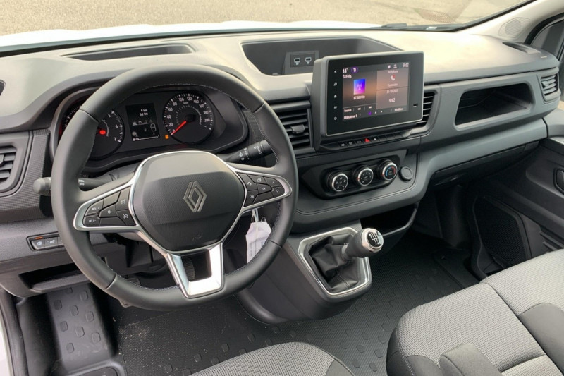 Photo 8 de l'offre de RENAULT TRAFIC FOURGON L2H1 3T BLUE DCI 150 GSR2 ADVANCE à 30837€ chez Carlyss automobiles Vitré