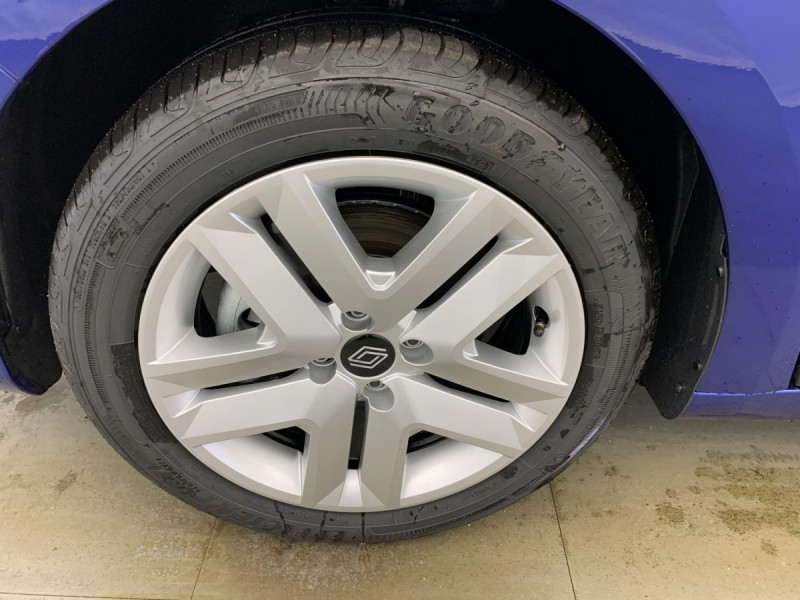 Photo 13 de l'offre de RENAULT CLIO 5 BLUE DCI 100 CH GSR2 EVOLUTION à 20298€ chez Carlyss automobiles Vitré