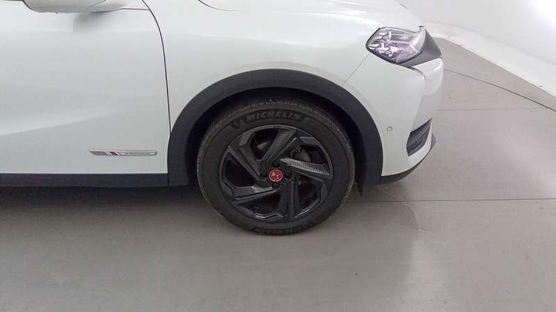 Photo 6 de l'offre de DS DS3 Crossback DS3 Crossback PureTech 130 EAT8 Performance Line à 17398€ chez Carlyss automobiles Vitré