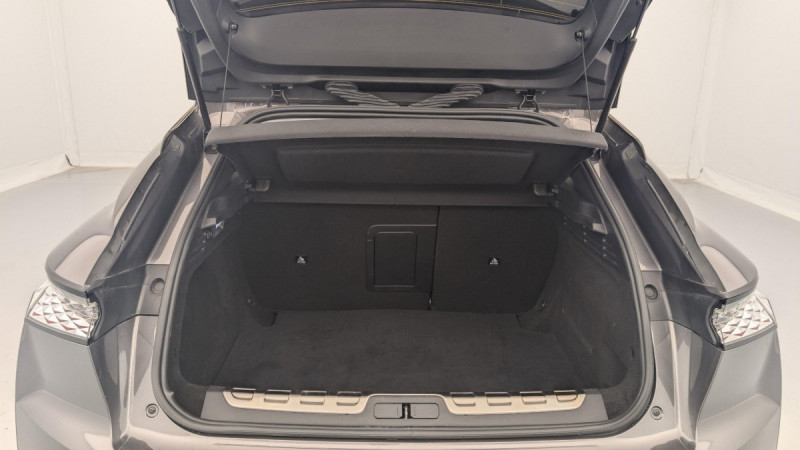 Photo 11 de l'offre de DS DS4 PureTech 130 EAT8 Performance Line+ à 22885€ chez Carlyss automobiles Vitré