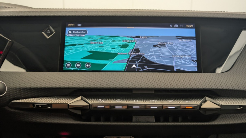 Photo 17 de l'offre de DS DS4 PureTech 130 EAT8 Rivoli à 22762€ chez Carlyss automobiles Vitré