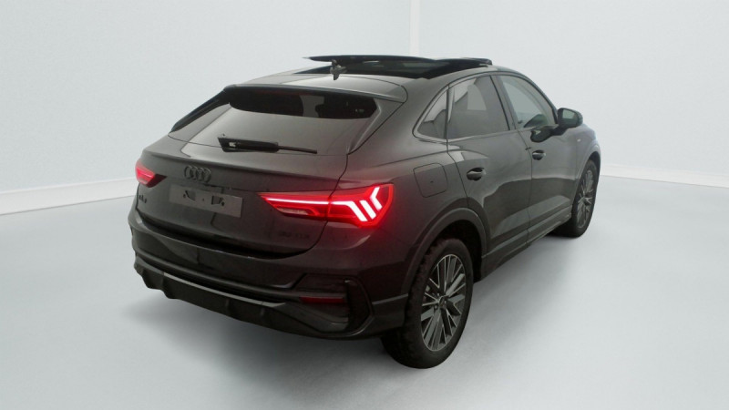 Photo 6 de l'offre de AUDI Q3 Sportback 35 TDI 150 ch S tronic 7 S line à 47498€ chez Carlyss automobiles Vitré