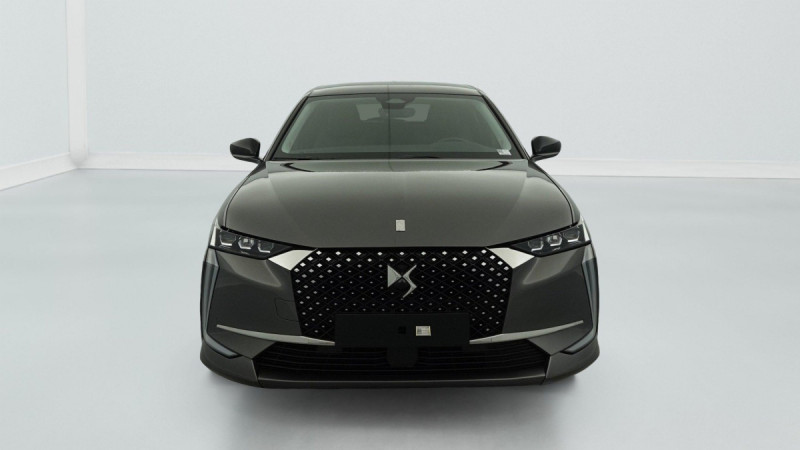 Photo 2 de l'offre de DS DS4 PureTech 130 EAT8 Rivoli à 23656€ chez Carlyss automobiles Vitré