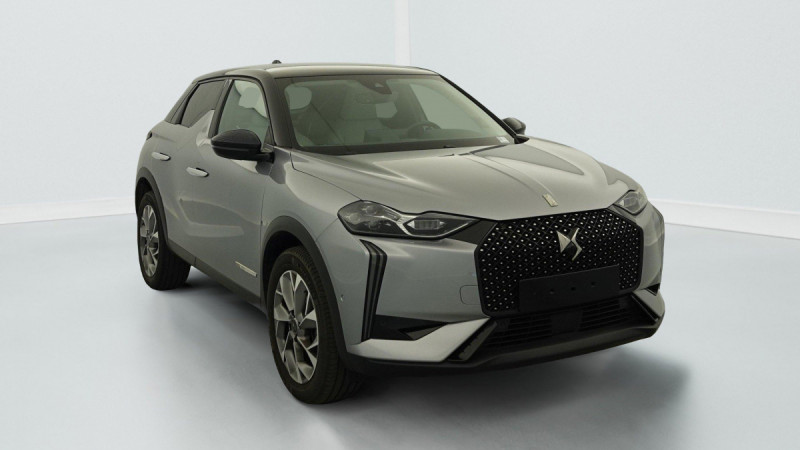 Ds DS3 PureTech 130 EAT8 Esprit de Voyage Essence Gris clair Occasion à vendre
