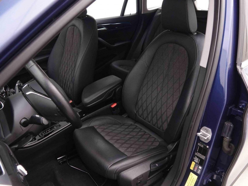 Photo 8 de l'offre de BMW X1 xDrive 25e 220 ch BVA6 xLine à 30198€ chez Carlyss automobiles Vitré