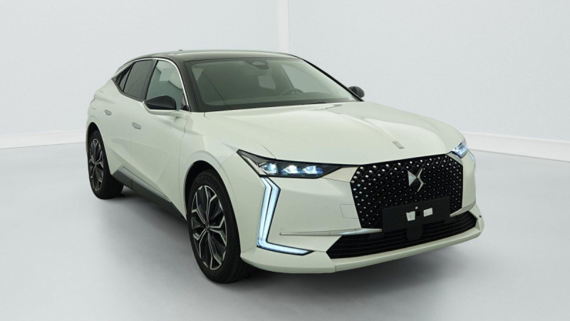 Ds DS4 PureTech 130 EAT8 Rivoli Essence Blanc Occasion à vendre