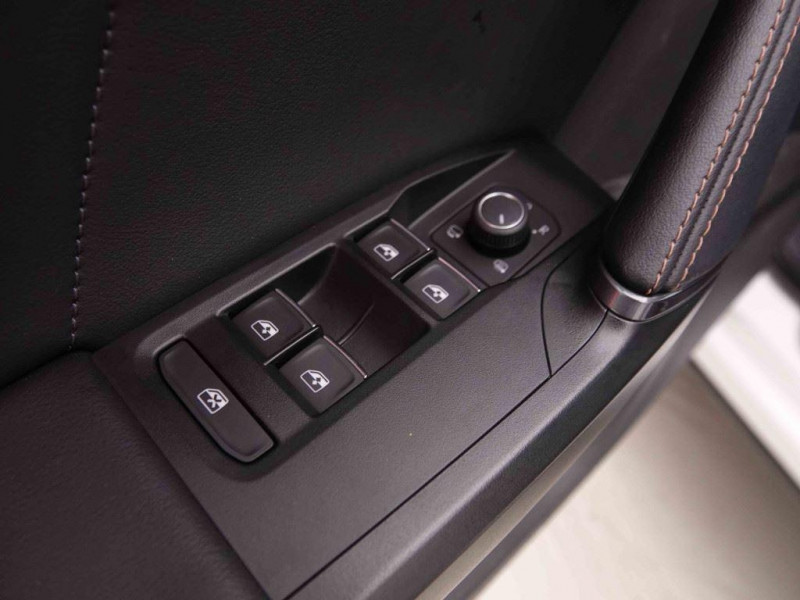 Photo 10 de l'offre de CUPRA Formentor 1.5 TSi 150 ACT à 27198€ chez Carlyss automobiles Vitré