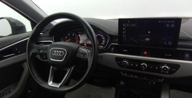 Photo 3 de l'offre de AUDI A4 AVANT A4 Avant 30 TDI 136 S tronic 7 Design à 31198€ chez Carlyss automobiles Vitré
