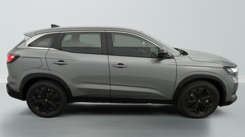 Photo 8 de l'offre de Renault AUSTRAL NOUVEAU FULL HYBRID E-TECH 200 CH EVOLUTION à 32598€ chez Carlyss automobiles Vitré