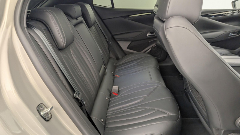 Photo 10 de l'offre de DS DS4 PureTech 130 EAT8 Rivoli à 23053€ chez Carlyss automobiles Vitré