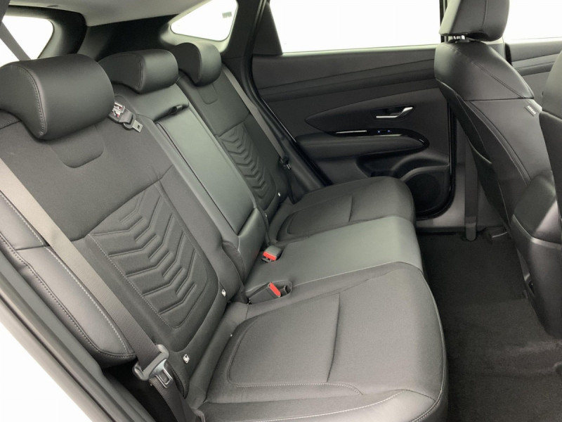 Photo 10 de l'offre de HYUNDAI Tucson 1.6 T-GDI 253 Plug-in BVA6 Creative à 34998€ chez Carlyss automobiles Vitré