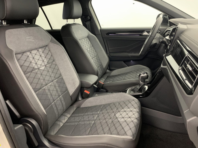 Photo 9 de l'offre de VOLKSWAGEN T-roc 2.0 TDI 150 Start/Stop DSG7 R-Line Edition à 35998€ chez Carlyss automobiles Vitré