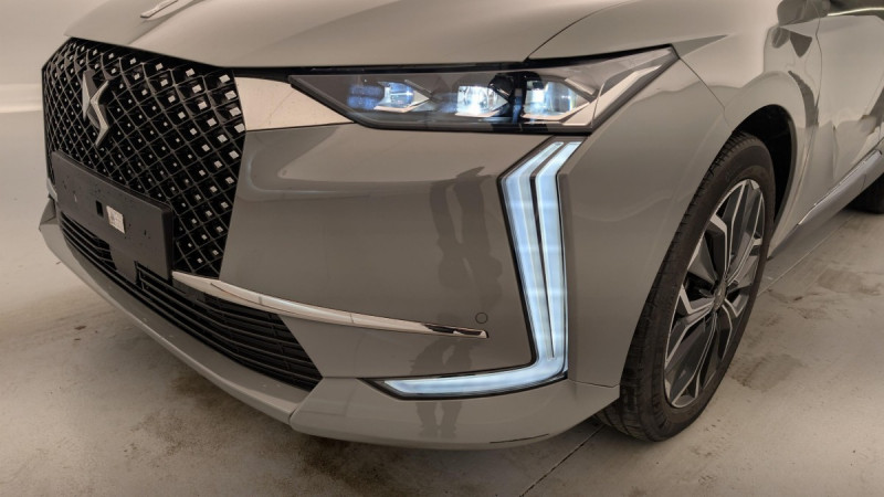 Photo 21 de l'offre de DS DS4 PureTech 130 EAT8 Rivoli à 22862€ chez Carlyss automobiles Vitré