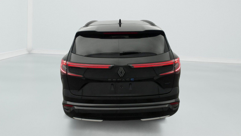 Photo 12 de l'offre de RENAULT ESPACE VI E-TECH FULL HYBRID 200 GSR2 ESPRIT ALPINE à 38043€ chez Carlyss automobiles Vitré