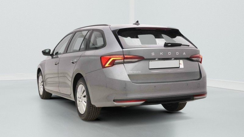 Photo 3 de l'offre de SKODA Octavia 1.5 TSi 116 MHEV DSG Combi MY25 Edition à 30893€ chez Carlyss automobiles Vitré