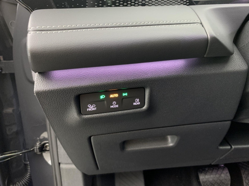 Photo 21 de l'offre de VOLKSWAGEN TIGUAN NOUVEAU 1.5 eTSI 150CV DSG7 LIFE PLUS à 38998€ chez Carlyss automobiles Vitré