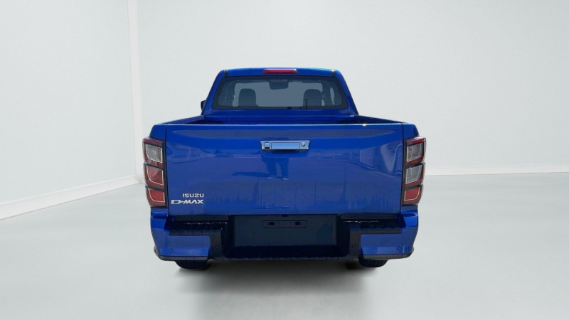 Photo 6 de l'offre de ISUZU D-MAX 1.9 4X4 SPACE CAB N60 F+  AT à 43601€ chez Carlyss automobiles Vitré