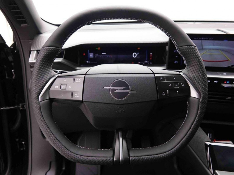 Photo 6 de l'offre de OPEL Grandland 1.2 T Hybrid 145 GS à 35898€ chez Carlyss automobiles Vitré