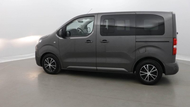 Photo 15 de l'offre de CITROEN Jumpy Combi Jumpy XS BlueHDi 120 S&S BVM6 Confort à 26898€ chez Carlyss automobiles Vitré