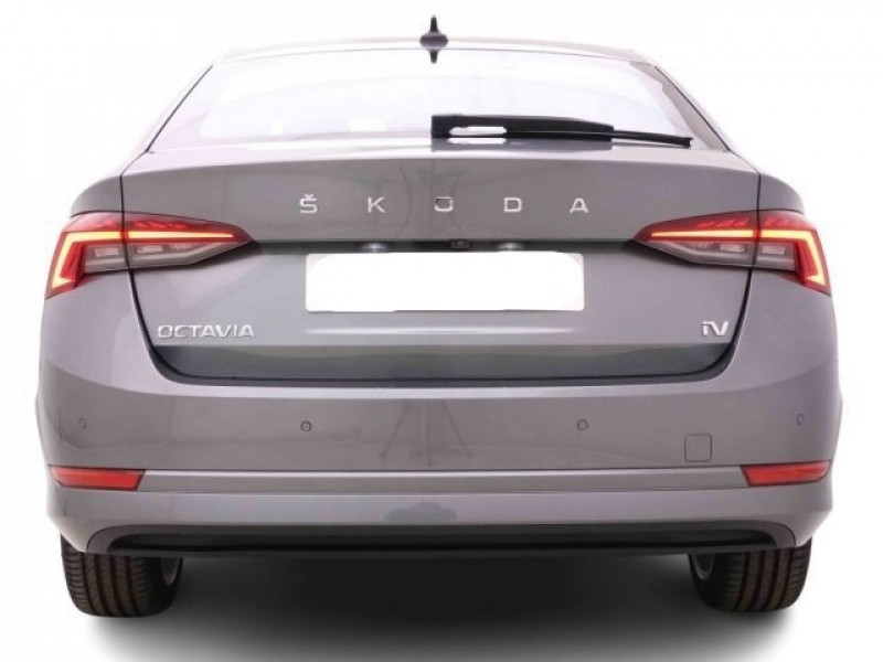 Photo 3 de l'offre de SKODA Octavia 1.4TSI PHEV 204 DSG à 30973€ chez Carlyss automobiles Vitré