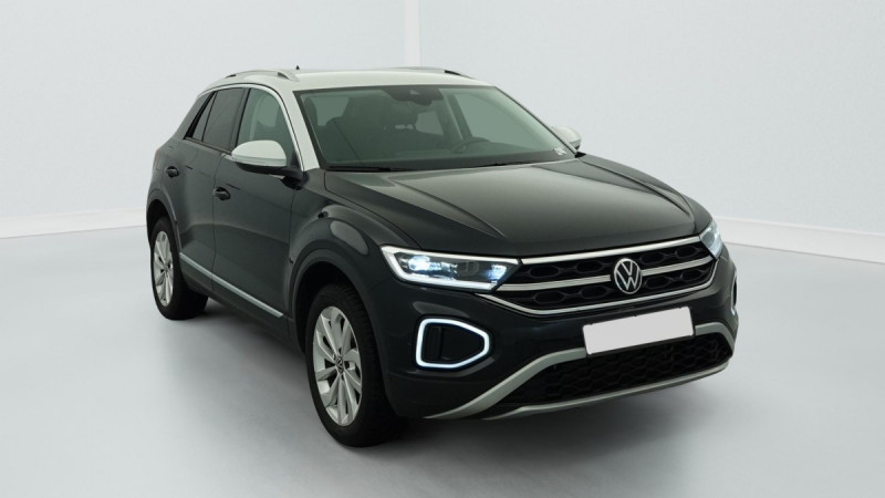 Photo 1 de l'offre de VOLKSWAGEN T-roc 1.5 TSI EVO2 150 Start/Stop DSG7 Style à 25998€ chez Carlyss automobiles Vitré