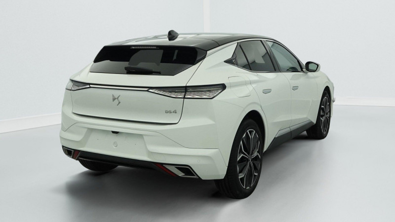 Photo 7 de l'offre de DS DS4 PureTech 130 EAT8 Rivoli à 22855€ chez Carlyss automobiles Vitré
